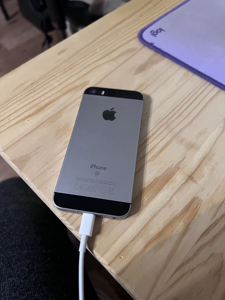 iPhone 5 SE (2017) 32gb, Space Gray