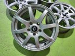 16 5x114.3 Renault Dacia лети джанти 5х114.3