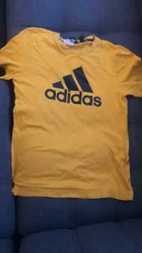 Тениска Adidas оранжево жълт цвят