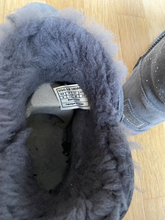 Обувки UGG
