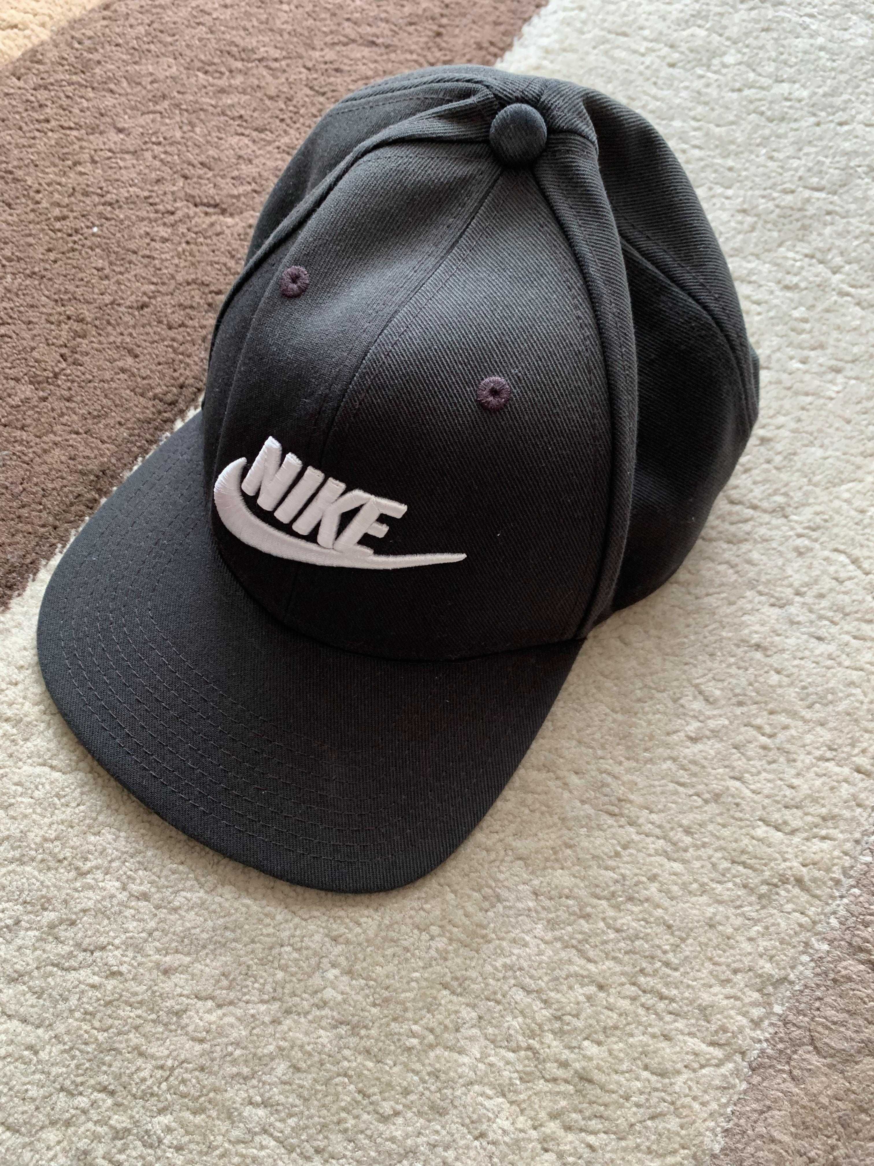 Sapca Nike Premium Pro Dri Fit Cap