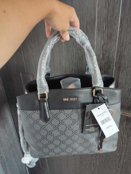 Geantă negru și gri Nine West