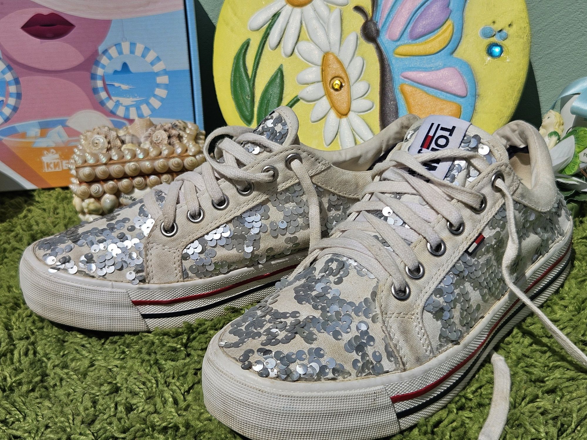 Tommy Hilfiger кецове с пайети N38