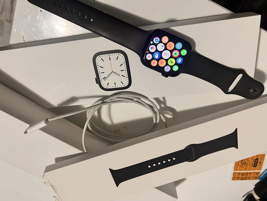 Vand Apple watch 7 44 mm GPS