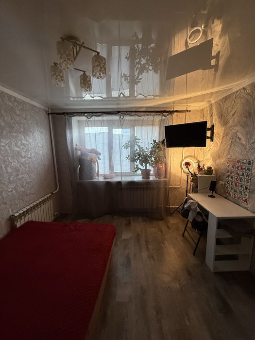 Продам 1-комнатную квартиру (малосемейка) Адрес: Хром Заводская, 6