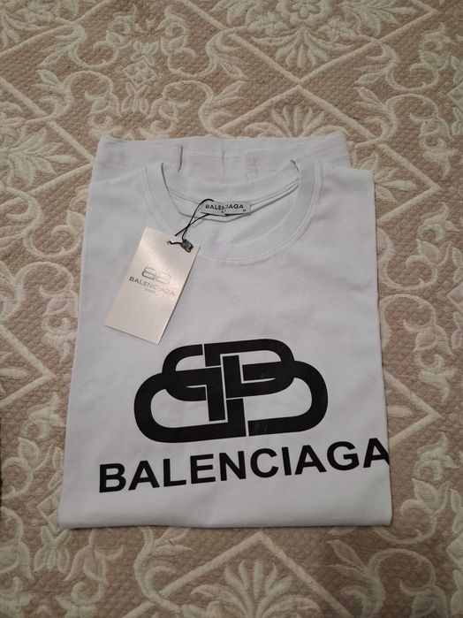 Тениска Balenciaga