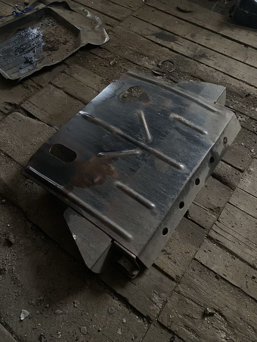 Продам защиту ваз 2110(приора)