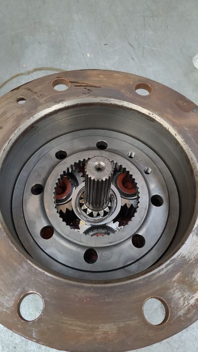 Galerie motor Fendt Vario 818