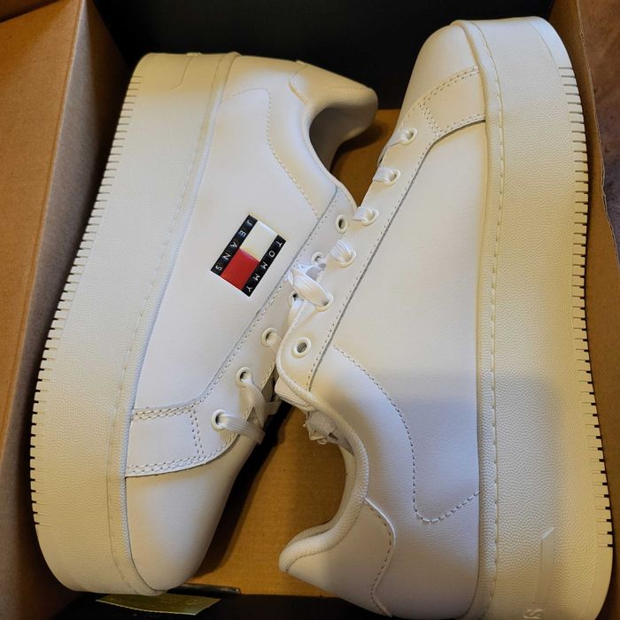 Adidasi Tommy Jeans
