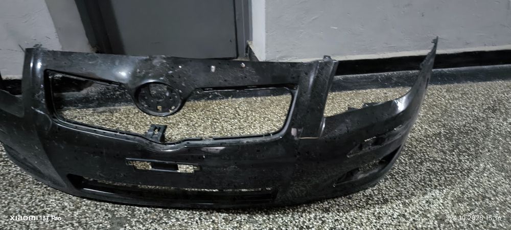 Предна броня за Toyota Avensis Тойота Авенсис T25 фейслифт