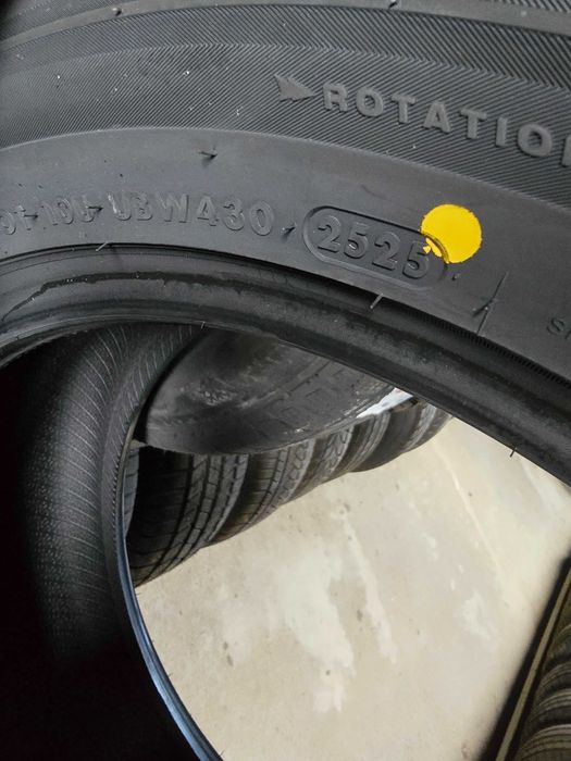 215 65 17 Anvelope M+S iarna noi Yokohama Continental