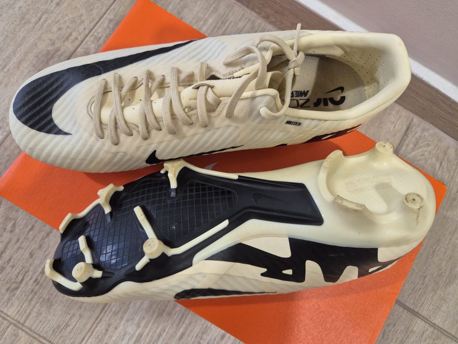 Adidasi fotbal Air Zoom