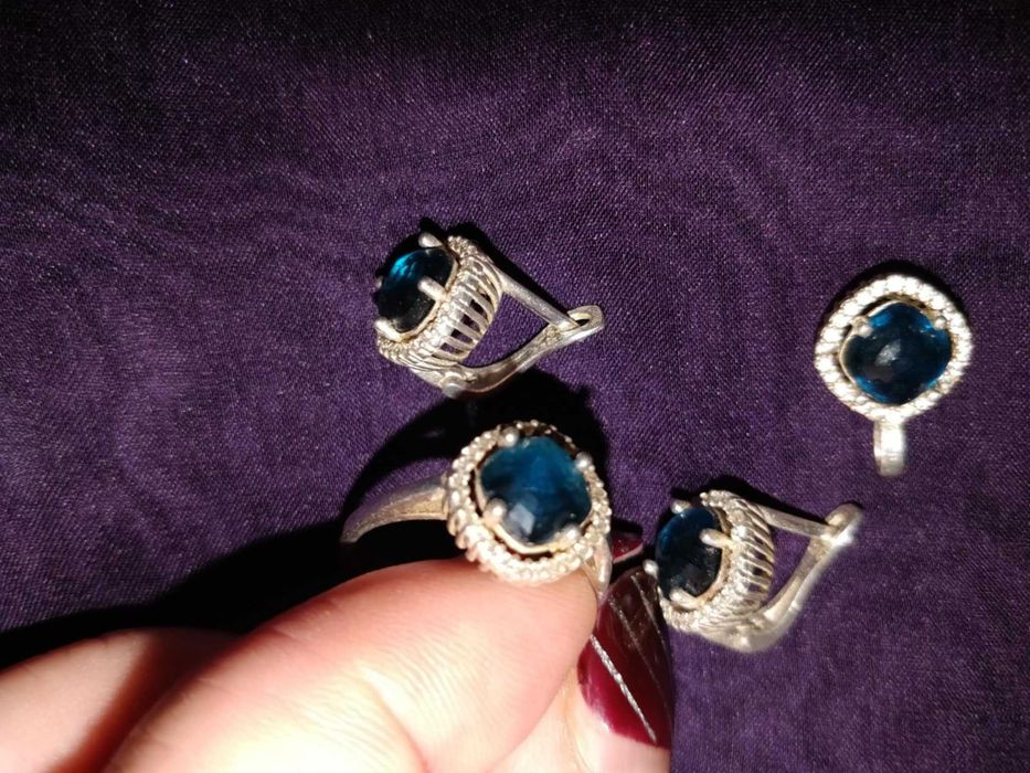 set nou din argint cu piatra albastra