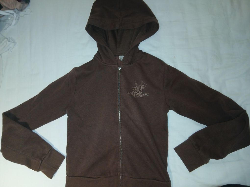 Упит tracksuit (горница). Мек и по тялото