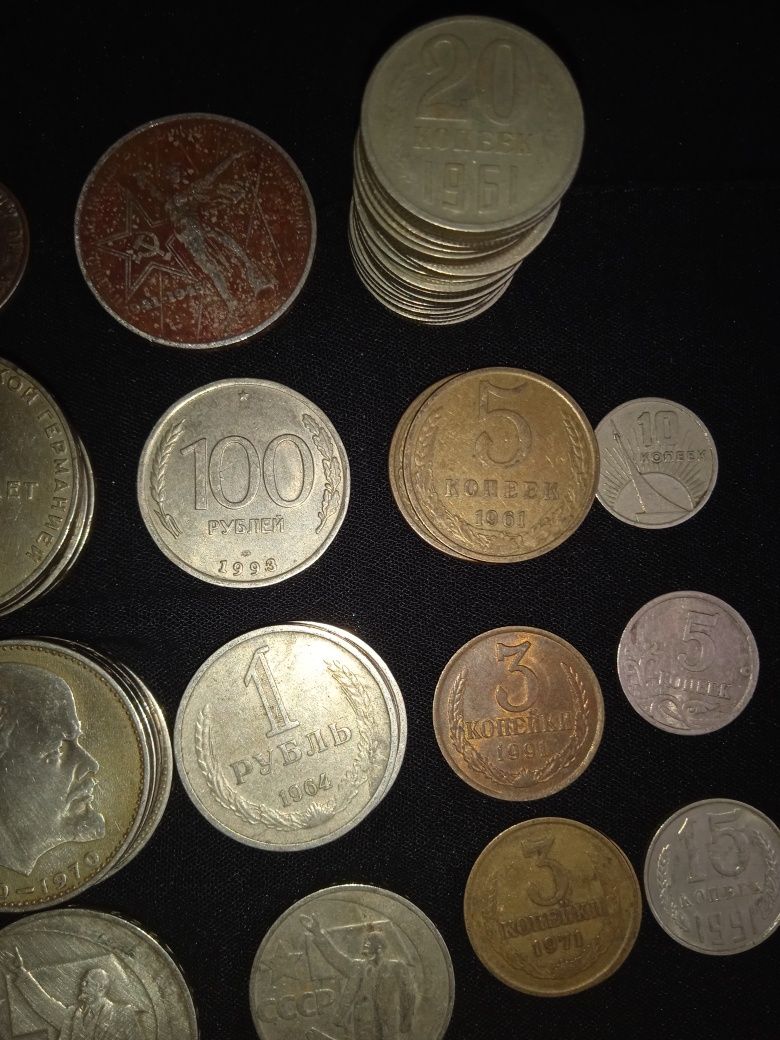 Продам коллекцию монет