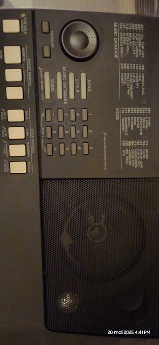 Orga Yamaha PSR-E423