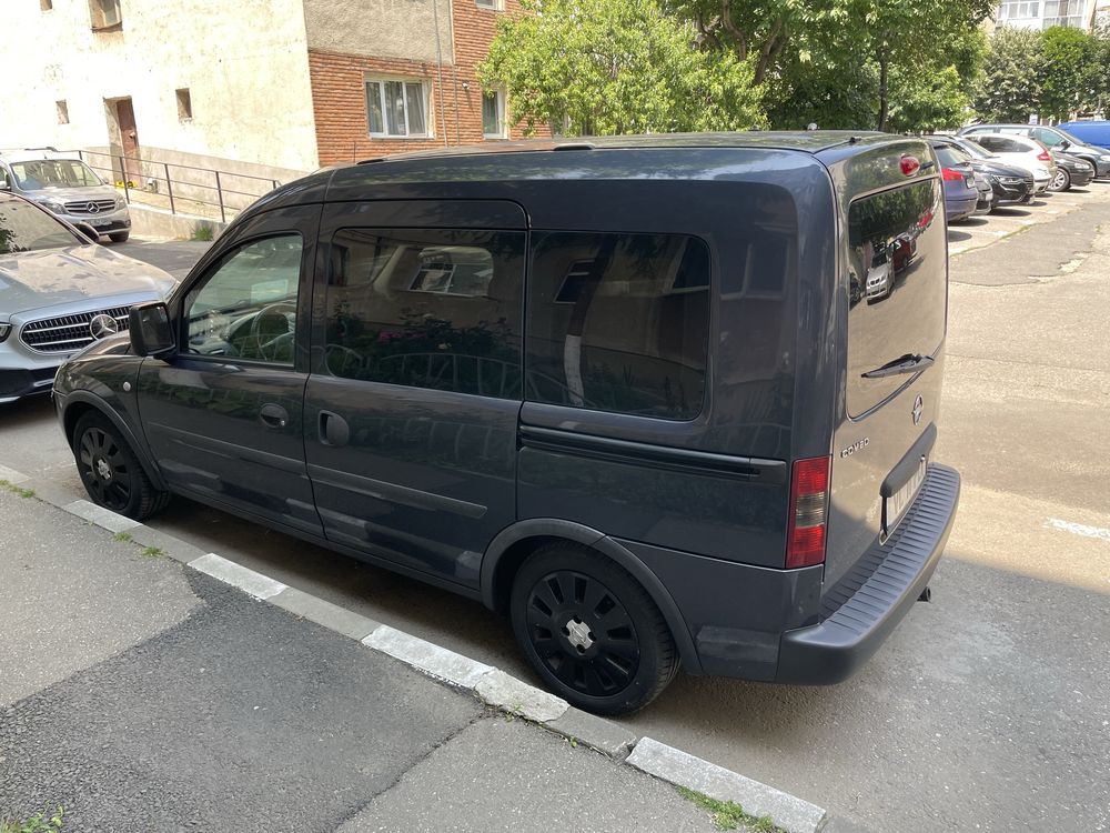 Opel Combo 1.4 benzina 2007