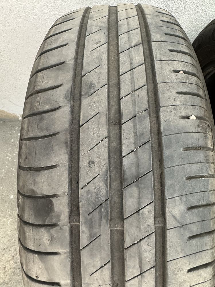 Летни гуми 185/60/15 GOODYEAR