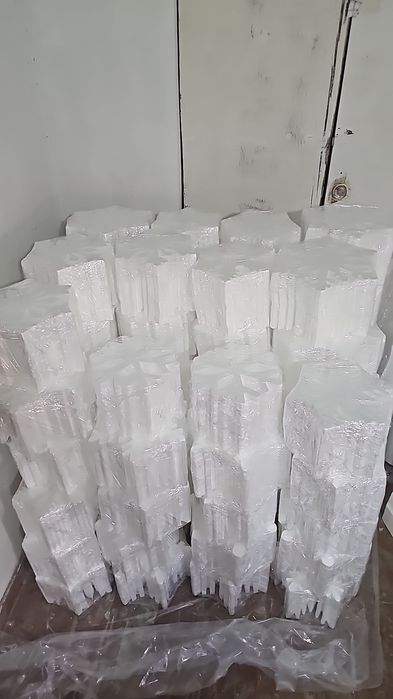 Снежинки из пенопласта  недорого