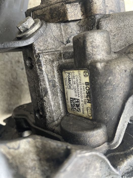 Pompa înalte / rampa injectoare Ford focus Mk 3 kuga 1.6 euro 5