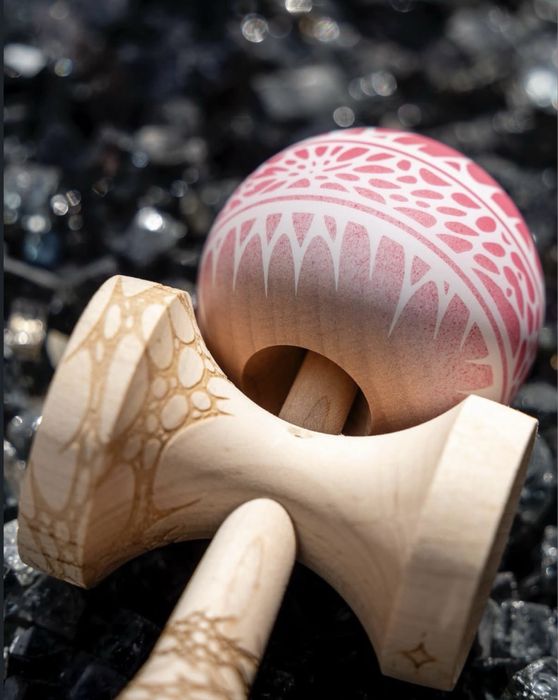 Kendama locked studios pro model noua mai buna decat cea miguel