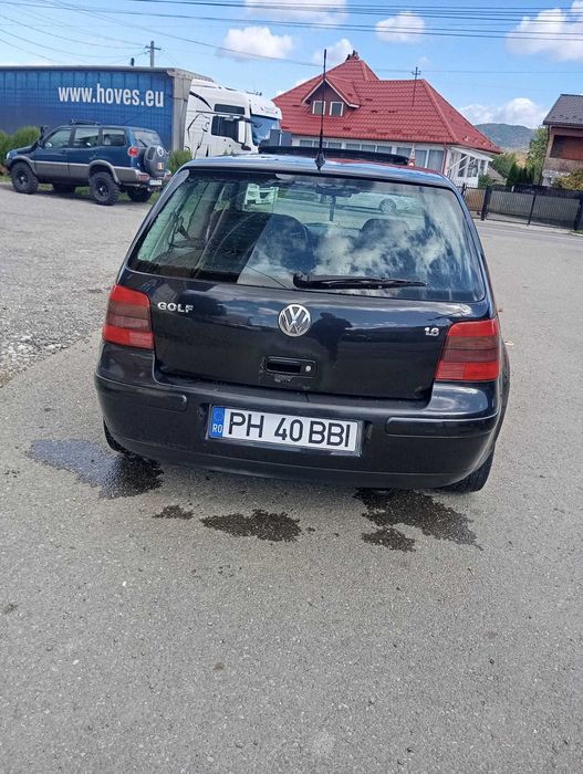 Vând golf 4, în stare funcțională