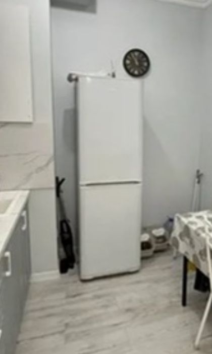 Продам холодильник марки «Бирюса» б/у в хорошем состоянии. Самовывоз