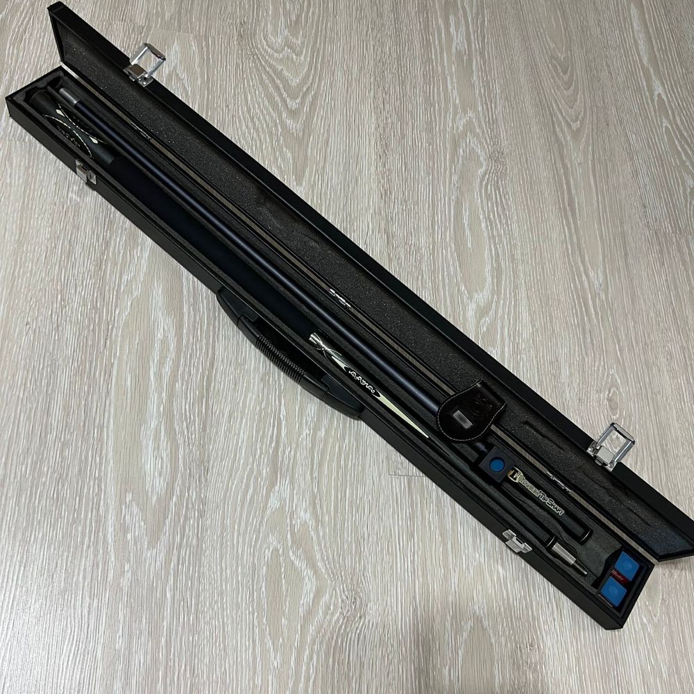Продам кии для бильярдаTitanium2 tip shaft. В отличном состоянии