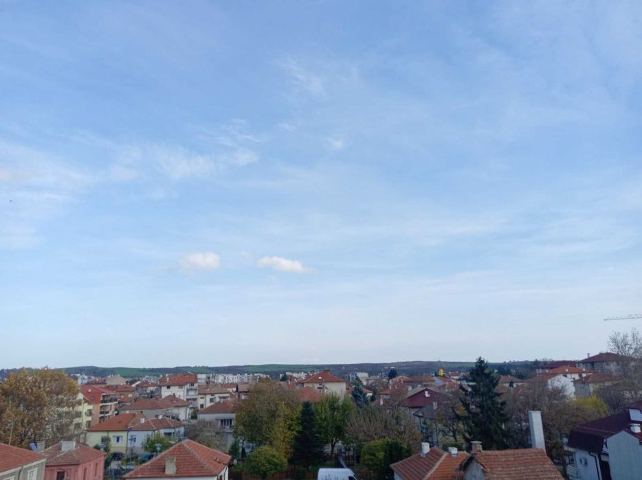 Луксозен тристаен апартамент с панорамни гледки - Свиленград, център