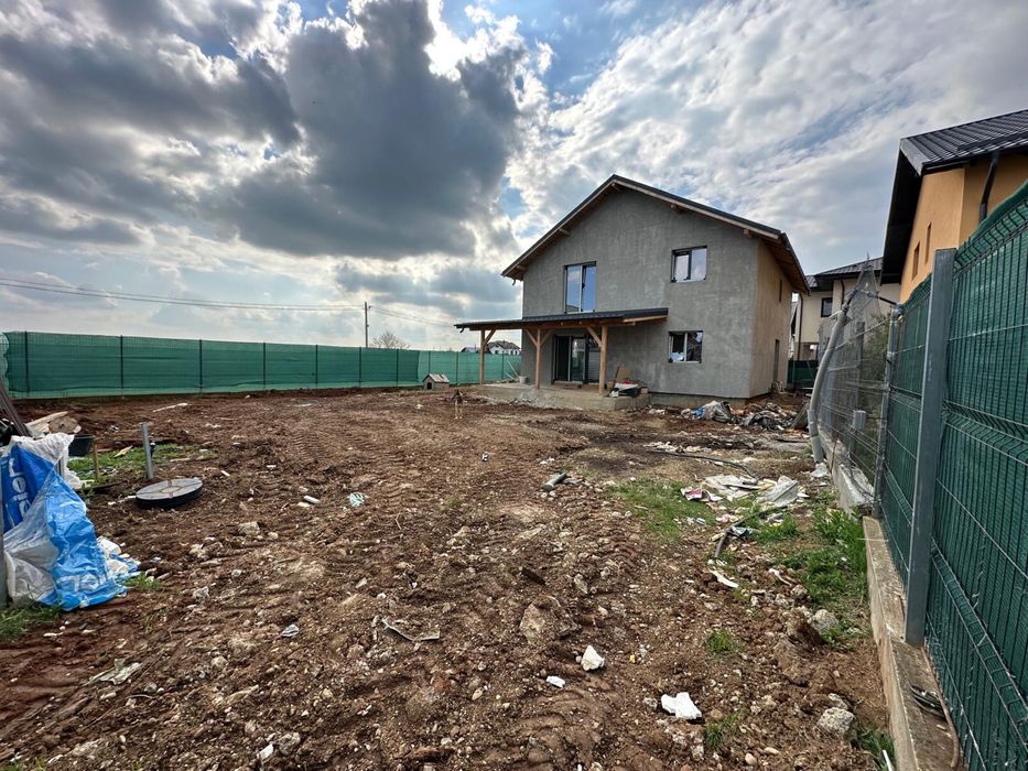 Vand casa in Paulesti, suprafata utila 165mp, teren 400mp