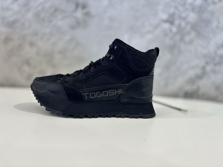 Спортни боти Togoshi