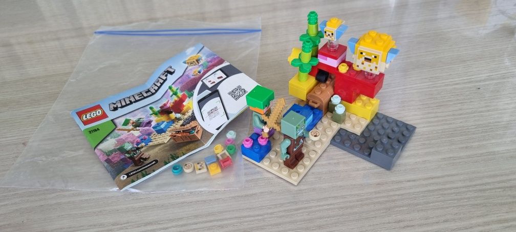 Lego Minecraft: Ледения замък - като ново