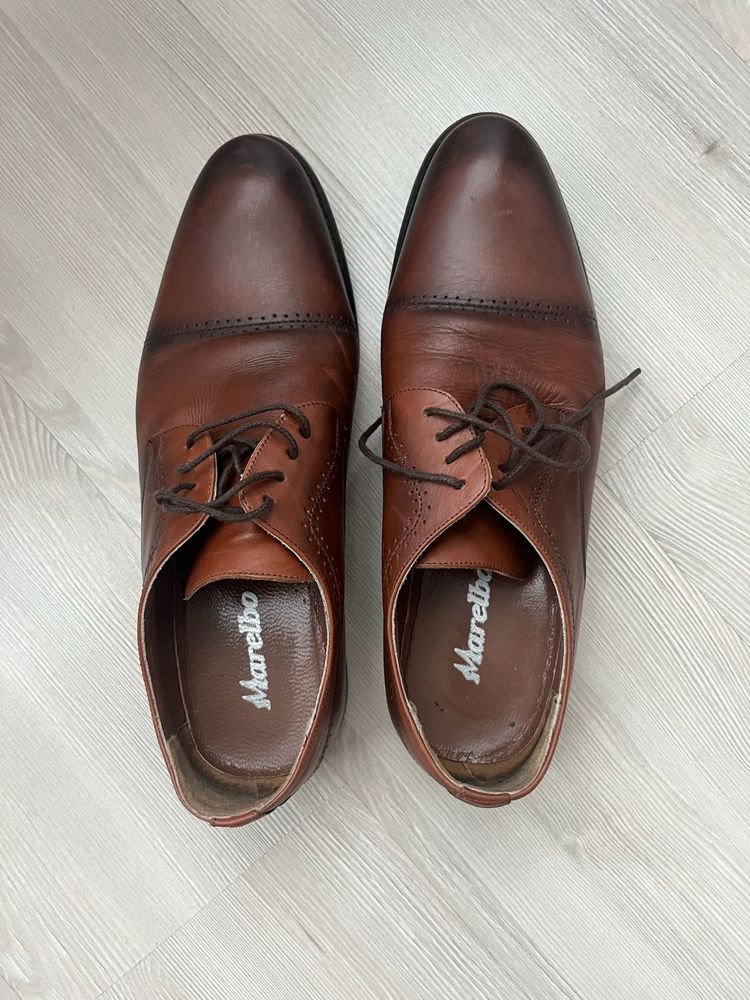 Pantofi marelbo.