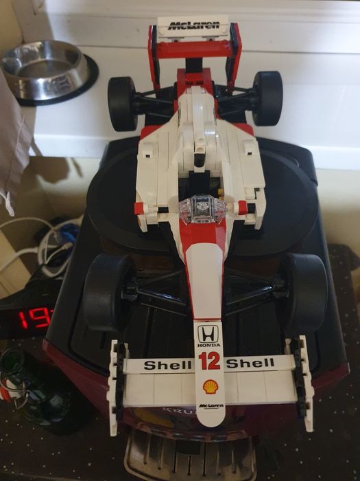 Machetă McLaren Ayrton Sena na