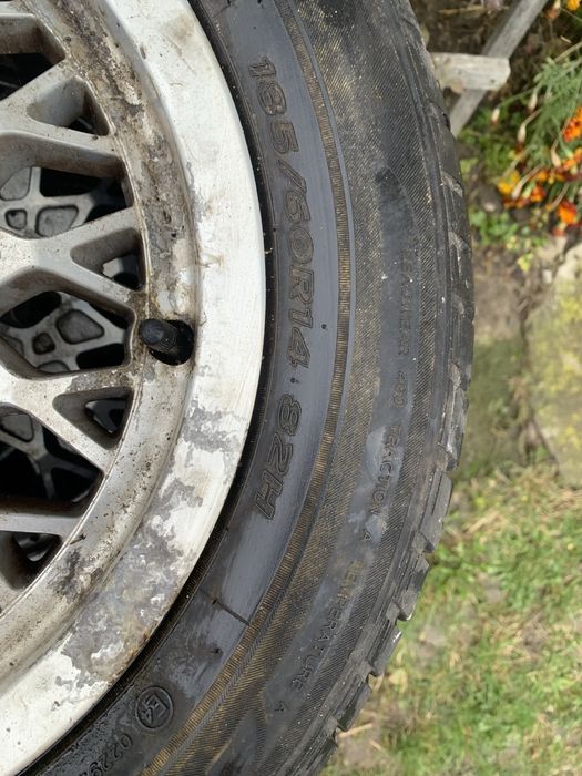 Vând Roți Mașină