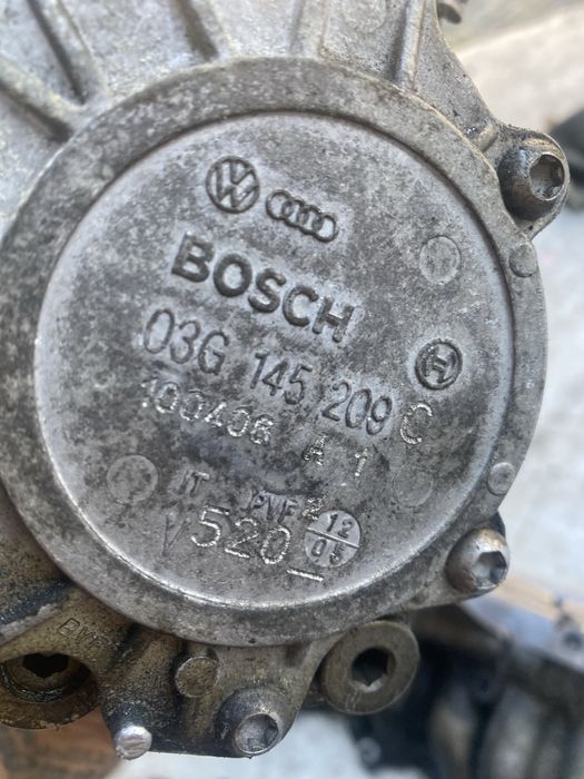 Accesorii motor 2.0 tdi BLB BRE turbo injector galerie pompa vacuum