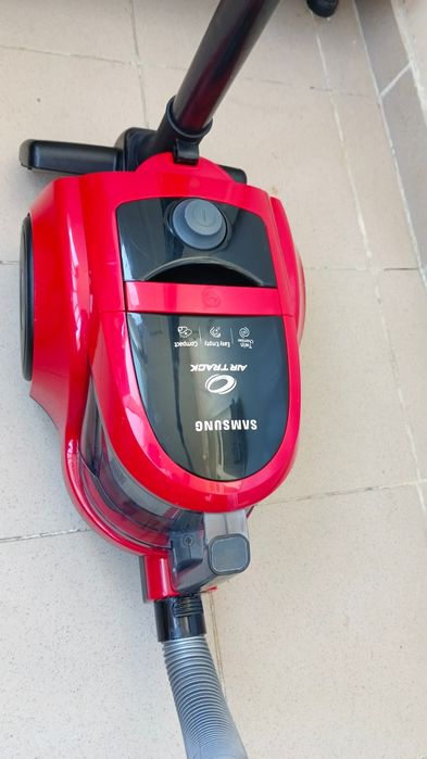 Пылесос Samsung 1600w