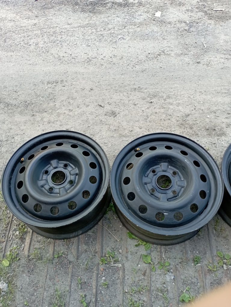 Диски от Мистубиси Галант R 15. 4*113,4