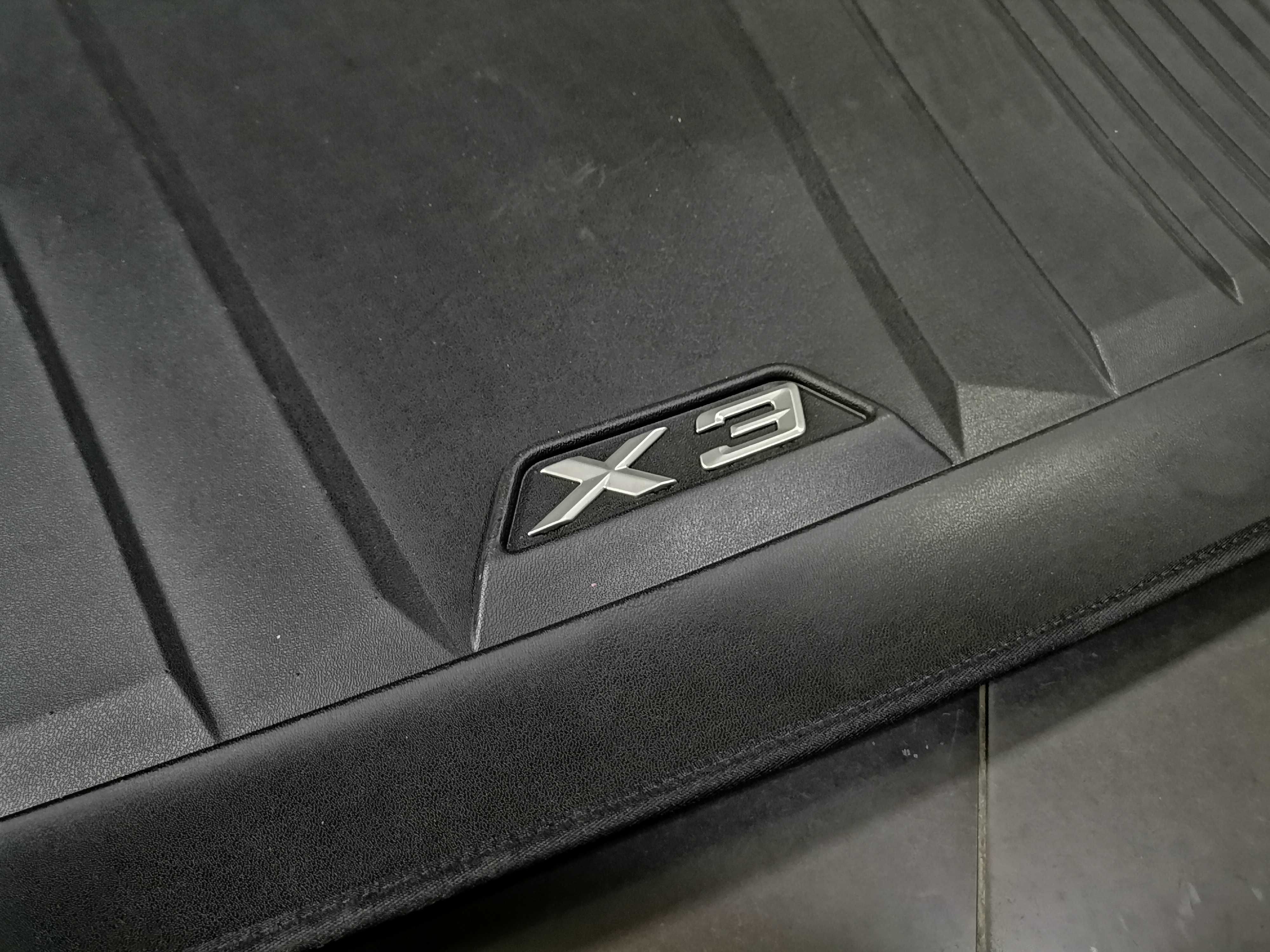 Нова BMW OE Стелка за Багажник X3 G01 G08 X3M F97 - 5147 / 2450516