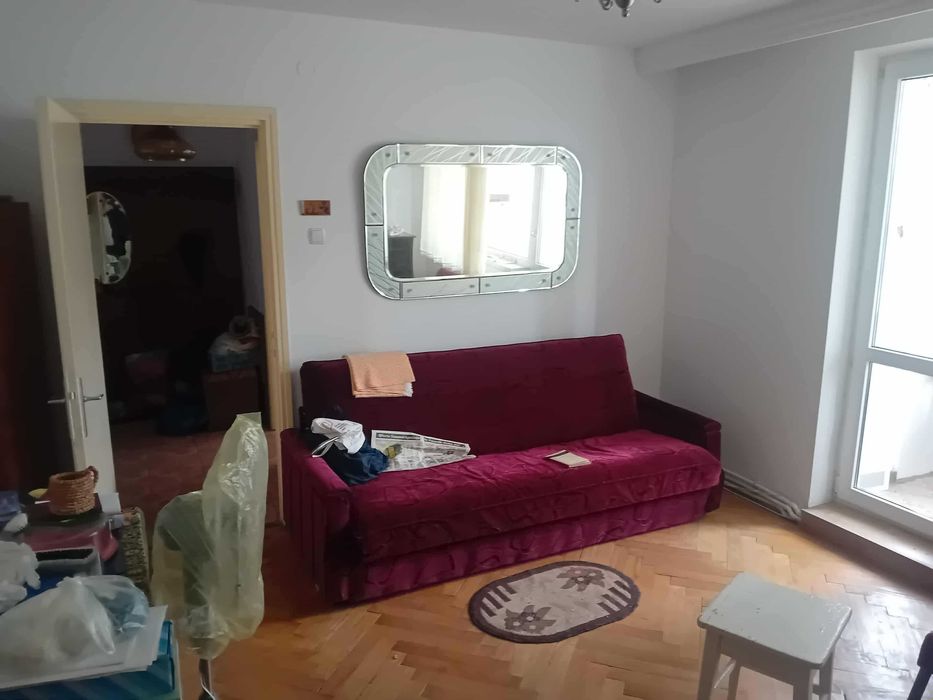 Apartament 2 cam ultracentral 50mp etaj 2 centrala termica termoizolat