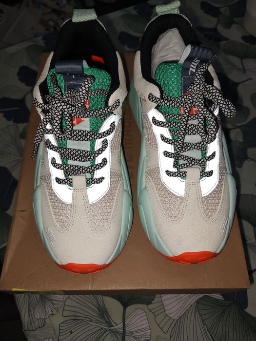 Adidași steve madden bounce 1 mărime 37