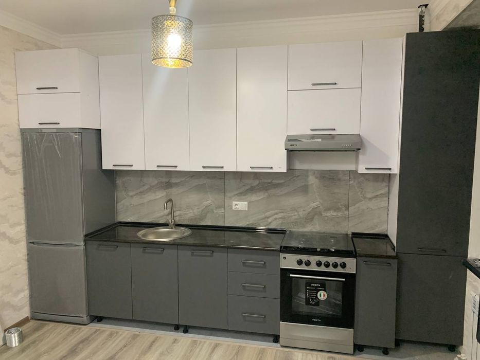 Gulobotda yengi qurilgan navastroka 2 xona 6 etaj