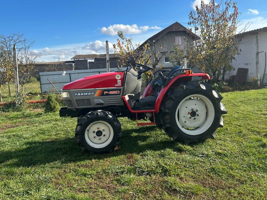 Tractor japonez Yanmar F220 D + freză de sol.