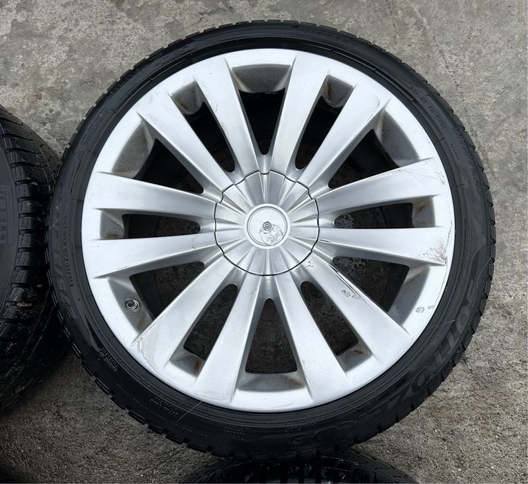 Jante / Roti BMW Seria 7 F01 F02 : 245 40 20 / 275 35 20