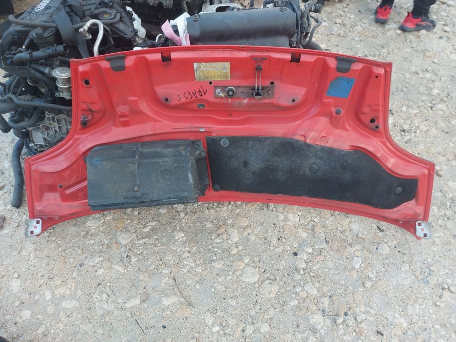 Оригинален капак за Рено Трафик 2002- 2007г