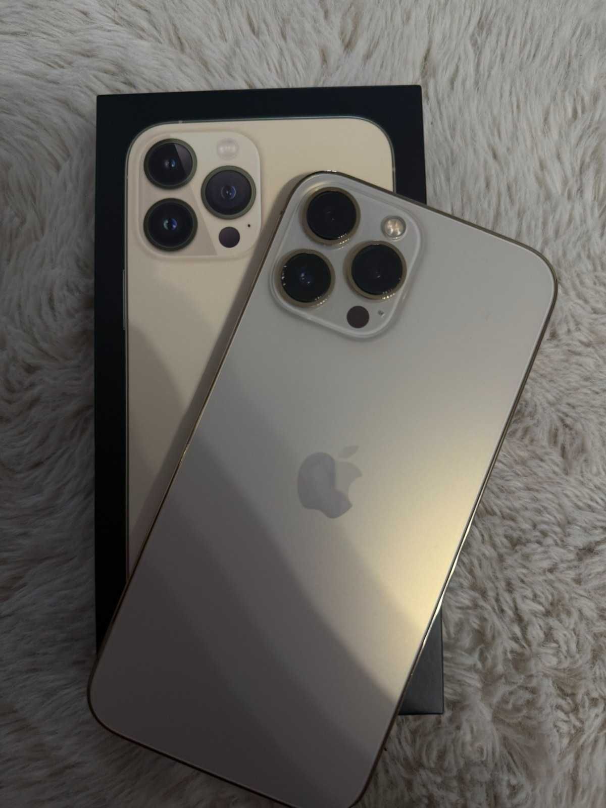 iPhone 13 pro max 128 GB златист