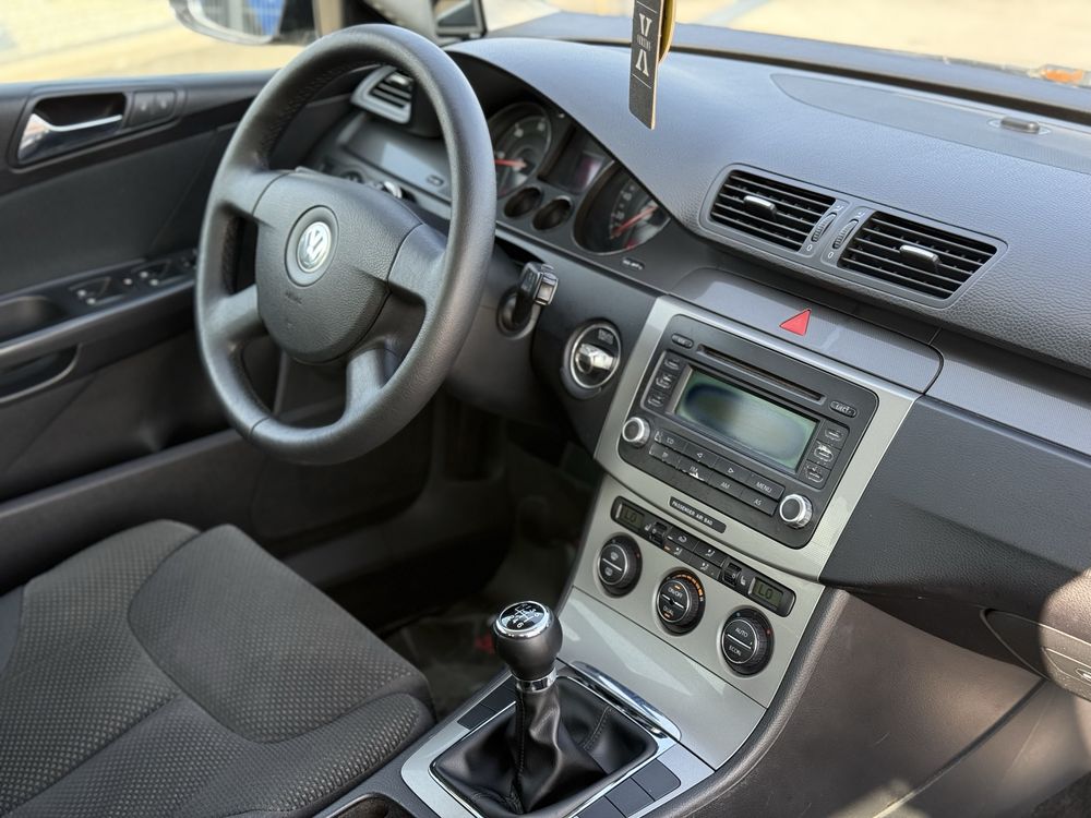 VW Passat 2.0TDI* 140к.с* 2008г* 6СКОРОСТИ* РЪЧКА*