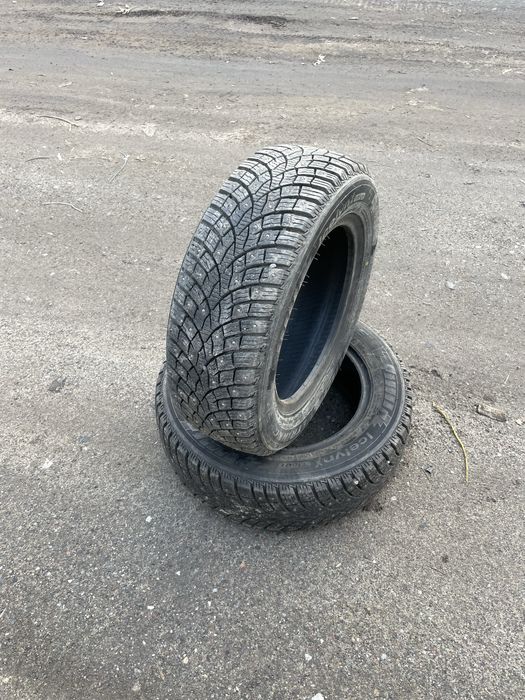 Пара зимних шин R14 Triangle в отличном состоянии