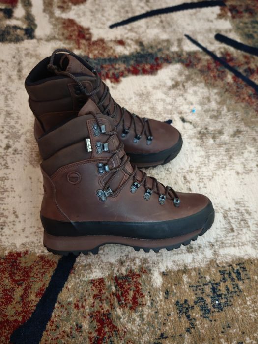 Bocanci Orizo Ridge, mărimi de la 41 la 47,din piele, noi,cu etichetă!