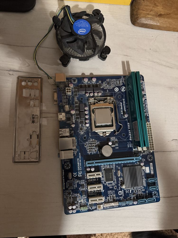 i7 2600k + дъно + 8гб ddr3 рам